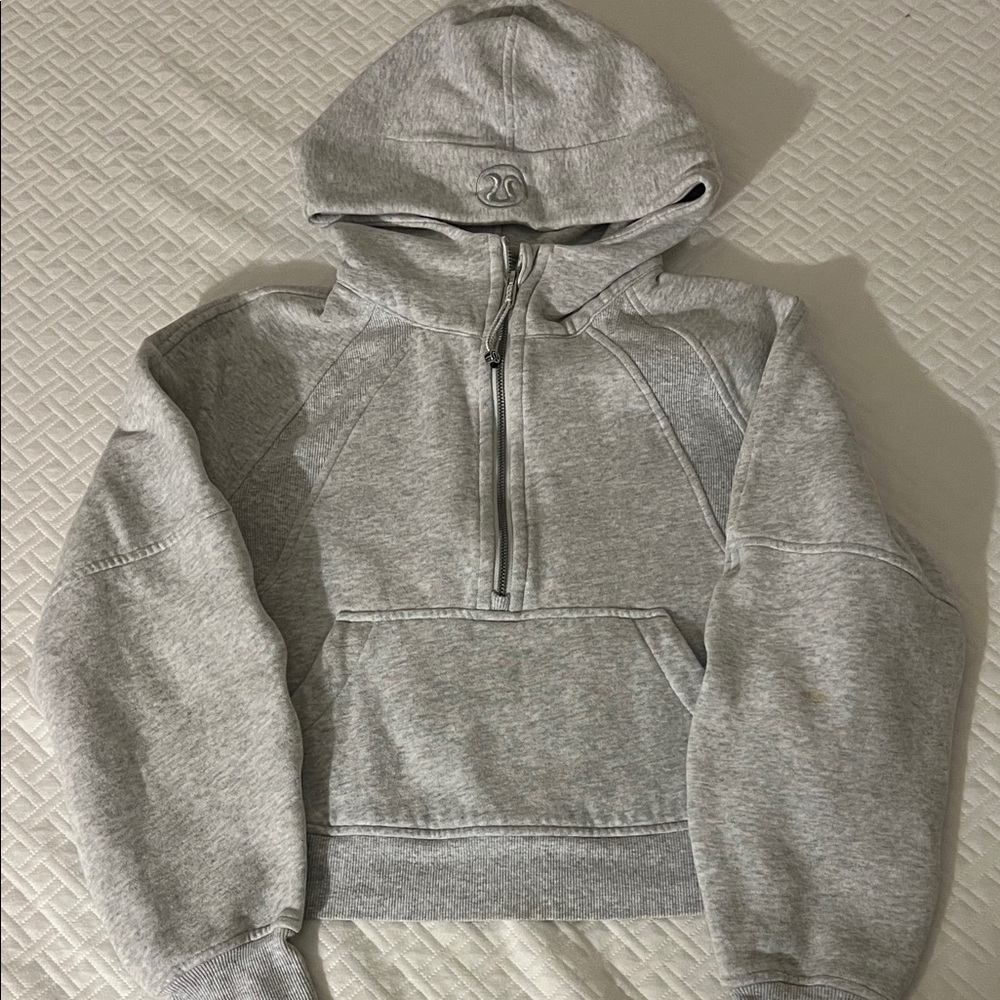 Lululemon XS/S Cropped Scuba Hoodie Gray